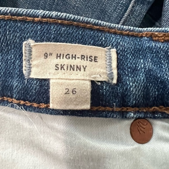 Madewell 9" High Rise Skinny Distressed Jeans - Picture 8 of 9